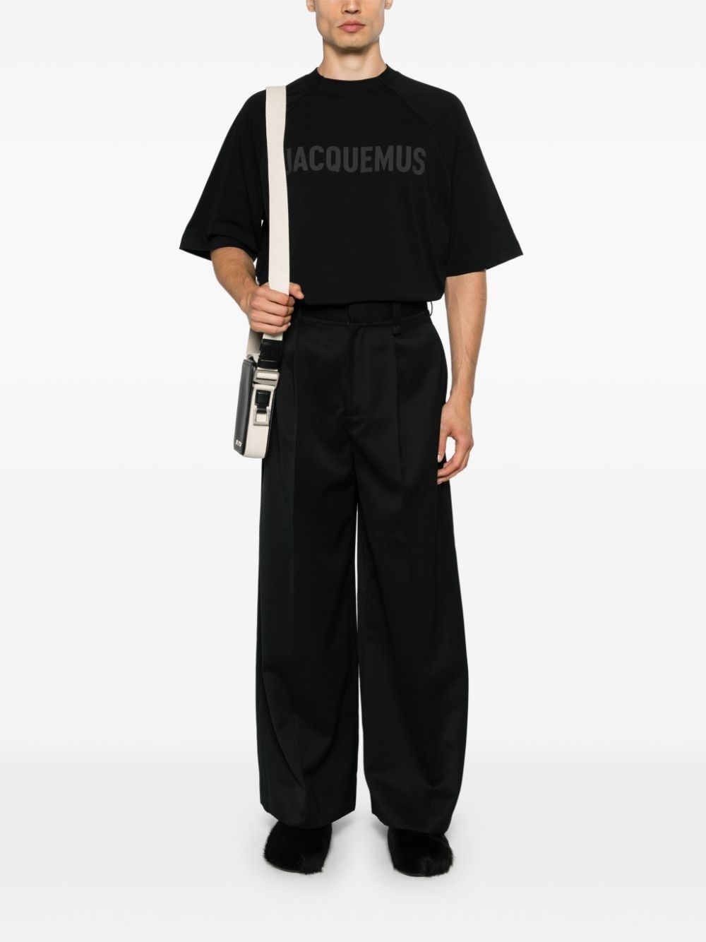 Maison-Kitsune T-Shirts Men Jacquemus appliqué-logo crew-neck T-shirt Black