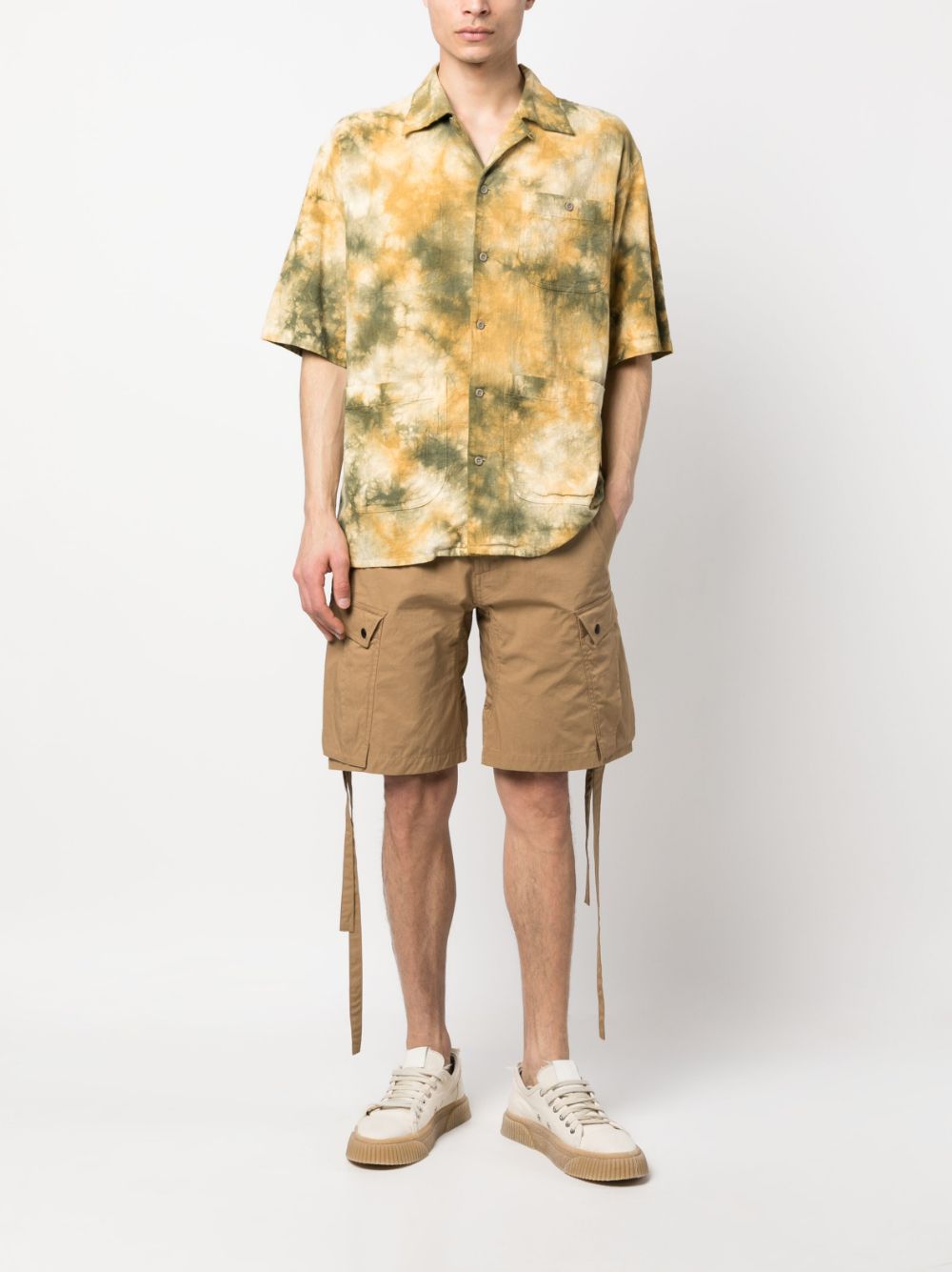 Maharishi strap-detail Cargo Shorts Neutrals Maison-Kitsune Men Cargo Shorts